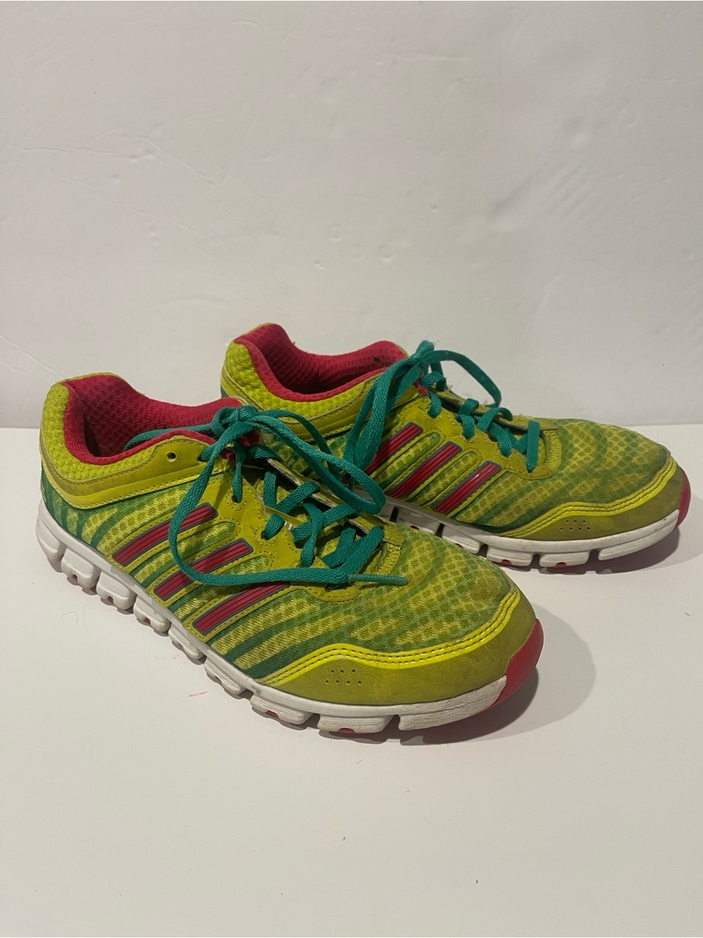 Adidas climacool women’s sz 7 Lightweight Athletic Sneakers in Lime Green Teal